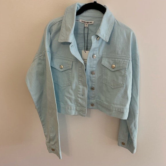 NWT Elizabeth and James Cropped Denim Oversized Fit Jean Jacket - Picture 2 of 10